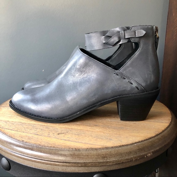 Kelsi Dagger Shoes - Kelsi Dagger Ankle Bootie